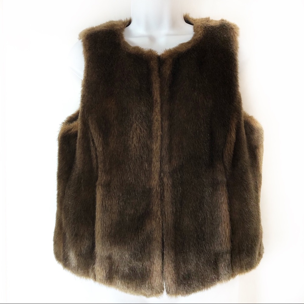 Talbots Petites vintage faux fur vest size 6p